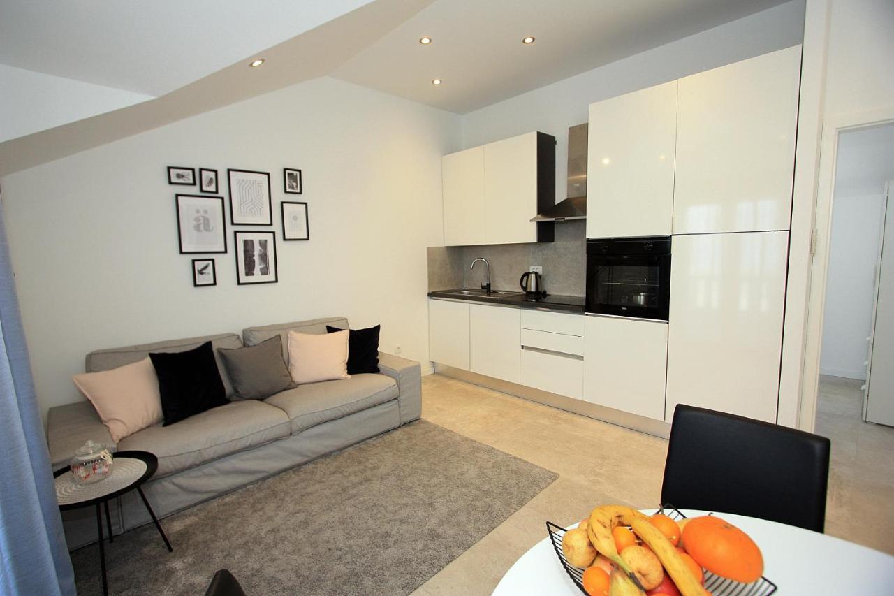 Apartman Ivana Supetar Ngoại thất bức ảnh