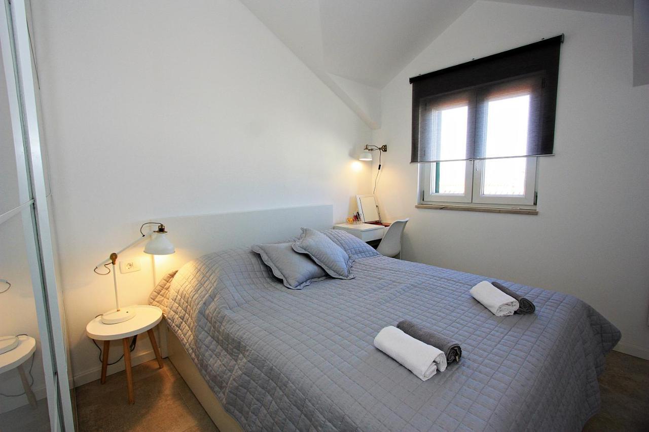 Apartman Ivana Supetar Ngoại thất bức ảnh
